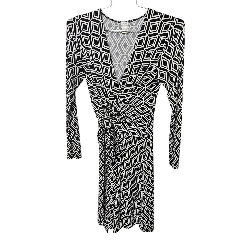 CACHÉ Geometric Diamond Print Faux Wrap Dress Size Medium Black White